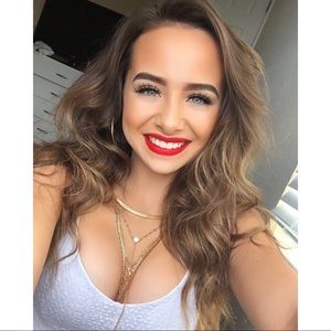 Meet your Posher, Kylie